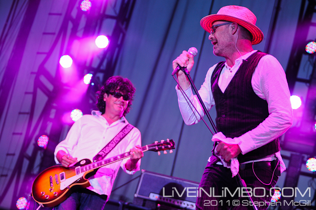 the tragically hip concert photos toronto